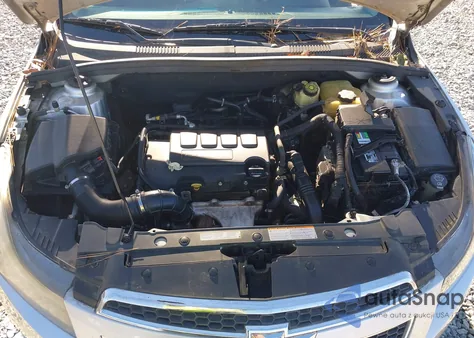 2014 Chevrolet Cruze 1Lt Auto z USA, uszkodzony, nr VIN 1G1PC5SBXE7196229